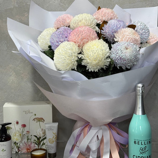 Mums For Mum Bouquet with Bellini Cipriani and Exclusive Mother's Day Gift Pack