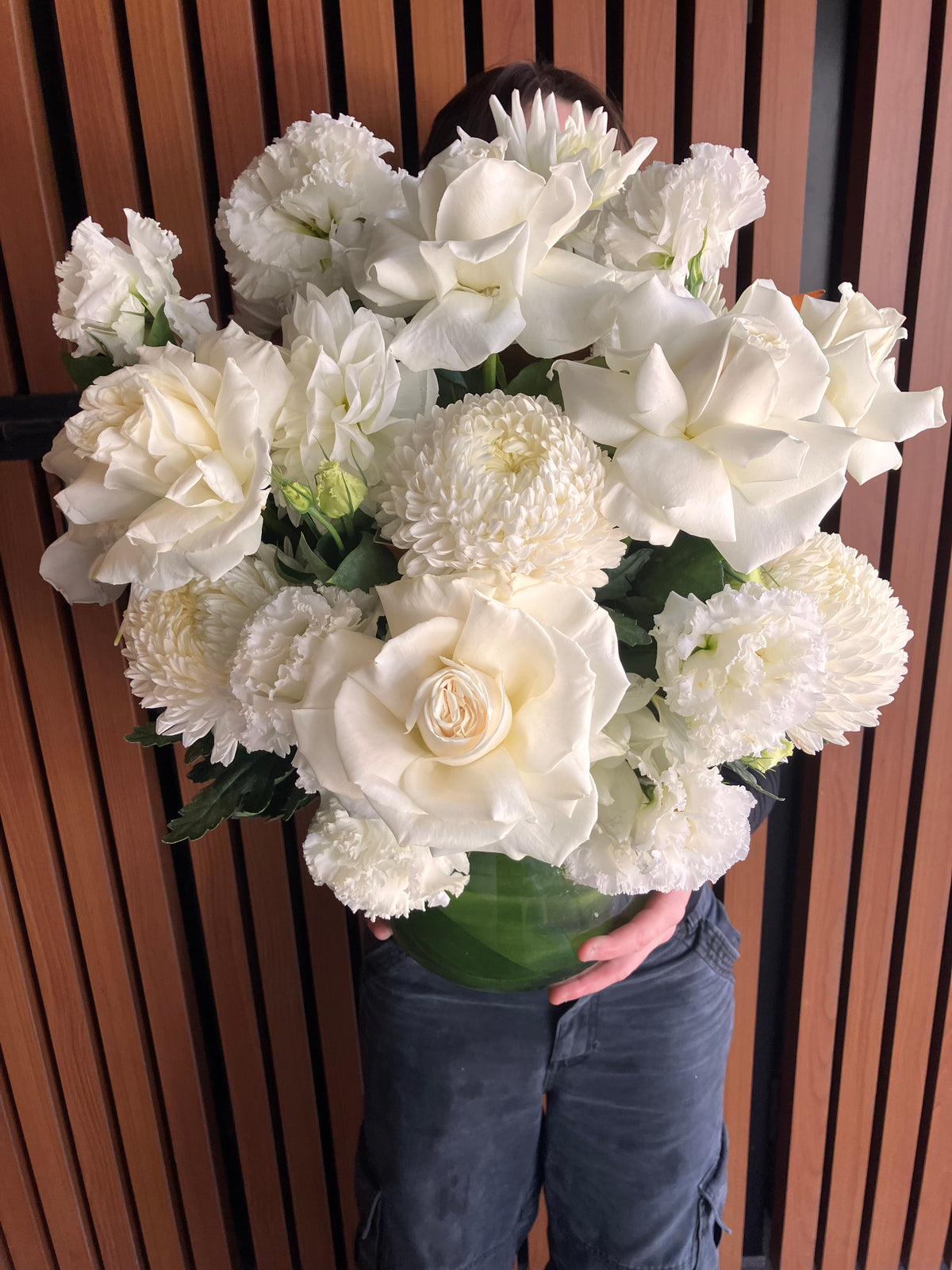 Divine Fleurs White Flower Vase (3 sizes)